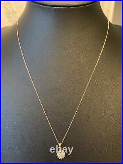 0.25Ct Diamond Pendant & 9ct 20 Gold Necklace