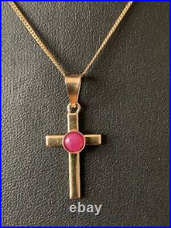 14ct Gold Cross & 9ct Gold Necklace