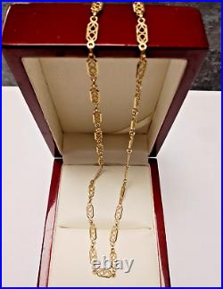 9ct Gold Beautiful intricate Chain Weight 6.1 grams Length 18 inch