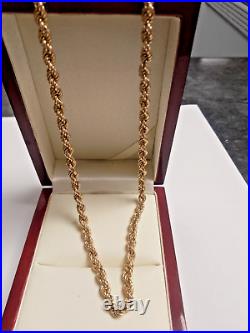 9ct Gold heavy gauge rope chain Pre owned Weight 12.6 grams Length 20 inch