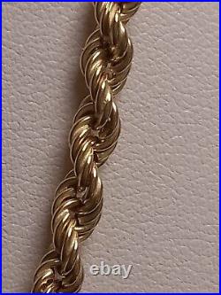 9ct Gold heavy gauge rope chain Pre owned Weight 12.6 grams Length 20 inch