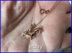 9ct gold dog necklace (DACHSHUND)