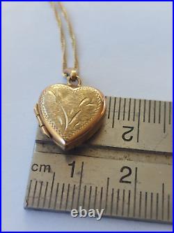 9ct gold photo locket and 18 rope chain hallmarked. 375