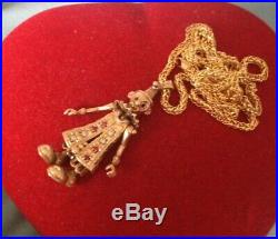 Beautifull Large 9ct gold Articulated Clown Rag Doll Pendant On Chain 10g