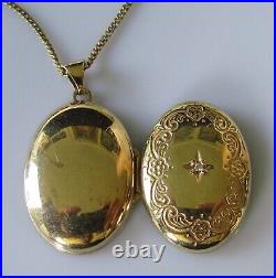 Gold Diamond Necklace 9ct Gold Diamond Patterned Oval Locket & 9ct Gold Chain