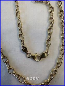 Lovely Hallmarked Solid 9ct Gold Chain Necklace 76cm Long. 16.68g