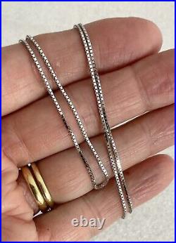 Lovely Italian 9ct White Gold Box Link Chain Necklace, Approx 20 Long, 2.8 G