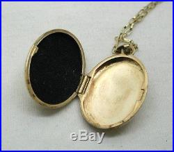 Pretty Two Colour 9ct Gold Floral Design Locket And Chain