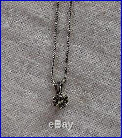SALEFine Brilliant-Cut Diamond Pendant/Necklace/0.33cts/9ct White Gold Chain