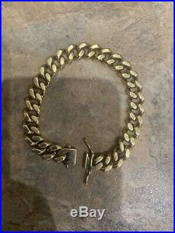 Superb Gents Extremely Heavy Chunky 9CT Gold Curb Bracelet