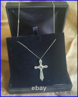 VINTAGE Natural Columbian Emerald & diamond 9ct cross pendant on 189ct chain