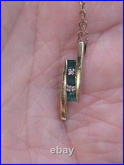 Very Pretty Emerald & Diamond Necklace/Pendant 9ct Gold, Chain Is 20 In Length
