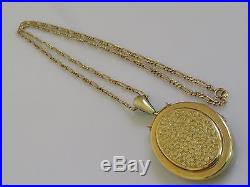 Victorian 15ct gold large oval locket & 9ct gold figaro chain 29 1/2 inches