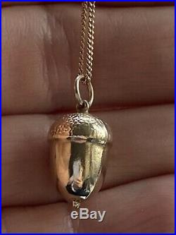 Vintage 9 Ct Kt Gold Acorn On 9 Ct Gold Chain VGC Wt 2.5gms Chain 18.5 length