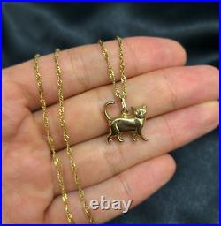 Vintage 9ct Gold Cat Pendant Necklace on 9k Gold Singapore Chain Pre-owned