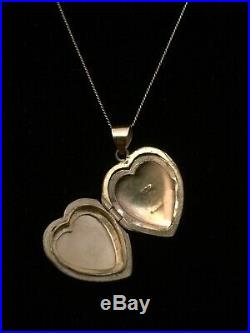 Vintage Solid 9k 9ct Gold Chain Necklace with 9ct Gold Heart Shaped Locket Pendant